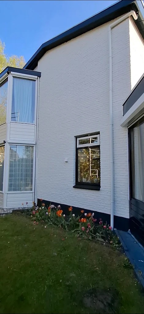 Struijk Stuc & Schilderwerken vakman aan het werk